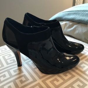 Arturo Chiang Patent Leather/Suede Booties